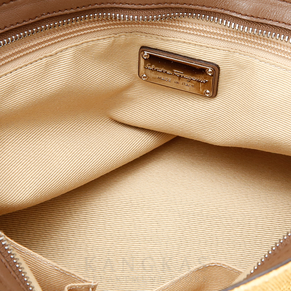 FERRAGAMO(USED)페레가모 간치니 라탄 플랩 토트겸 숄더백